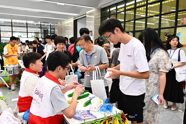 188bet金宝搏助力大学生抗艾防艾宣传教育项目再起航
